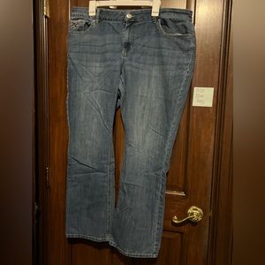 Maurice’s Size 20w regular jeans
